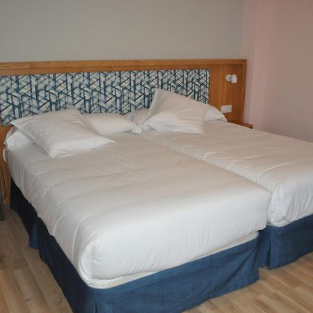 Hotel Celanova Pokój zdjęcie