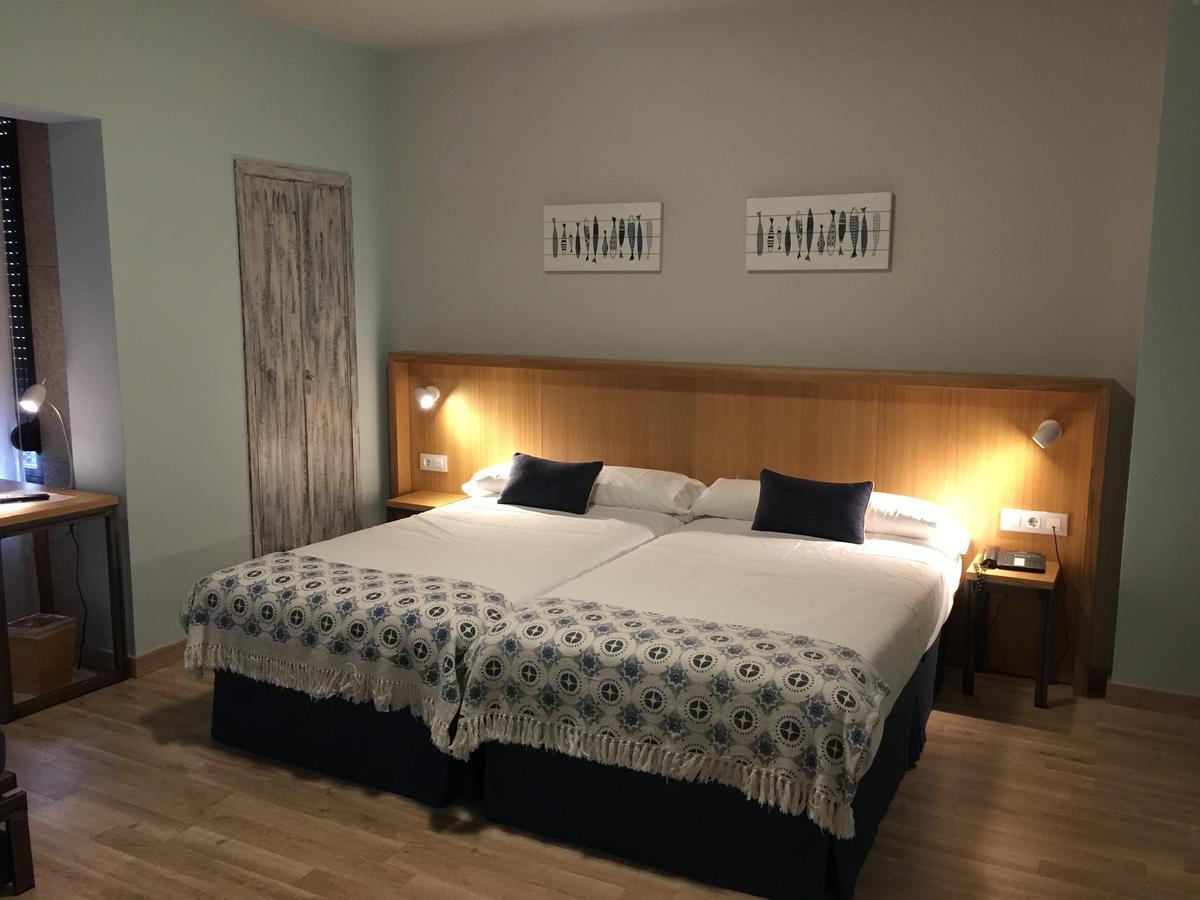 Hotel Celanova Zewnętrze zdjęcie